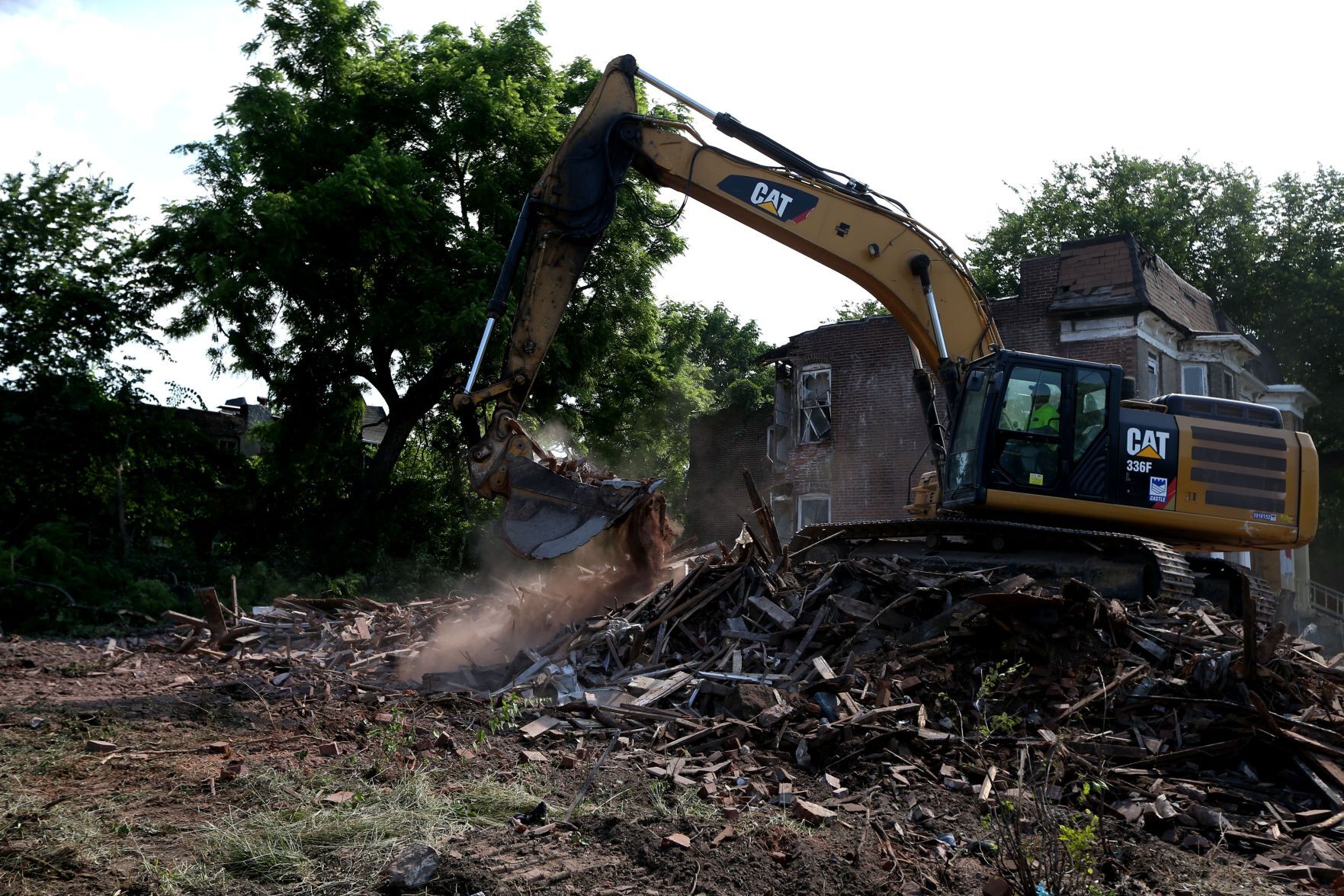 Razing vacant homes along